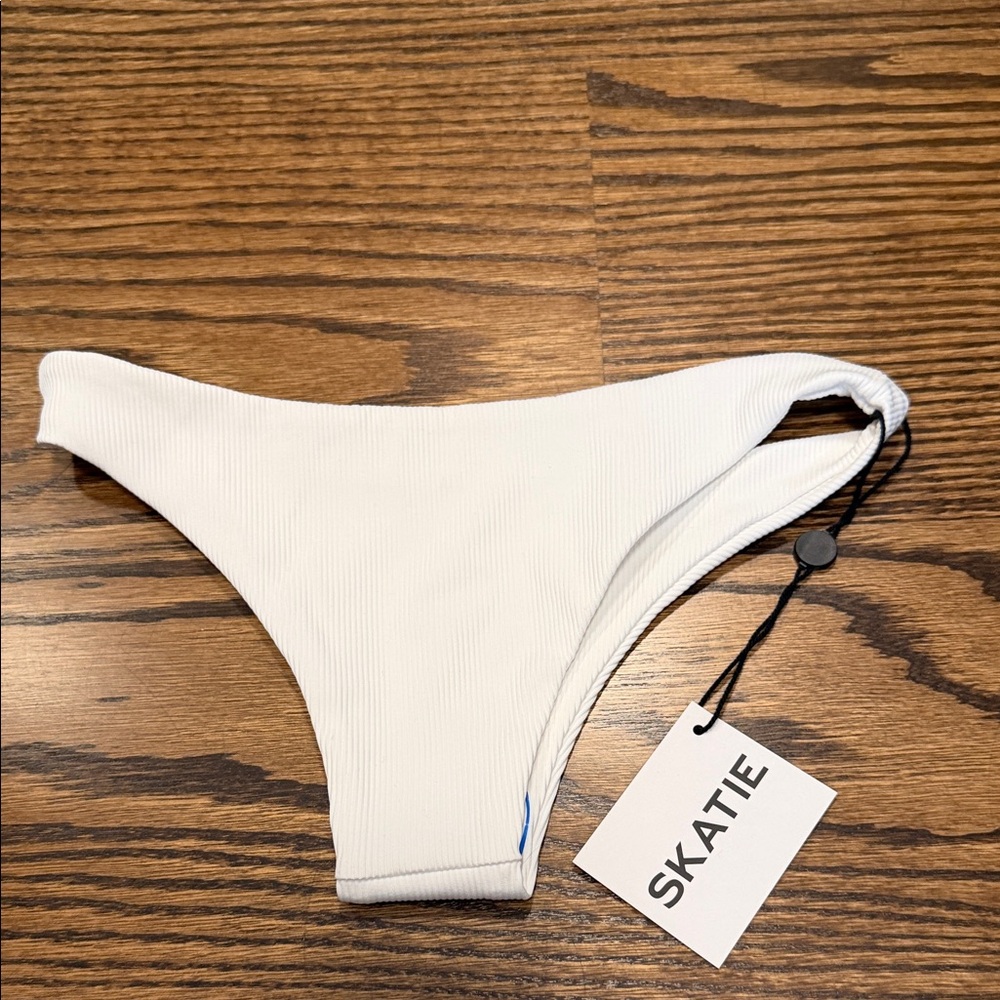 Skatie Classic White Bikini Bottom